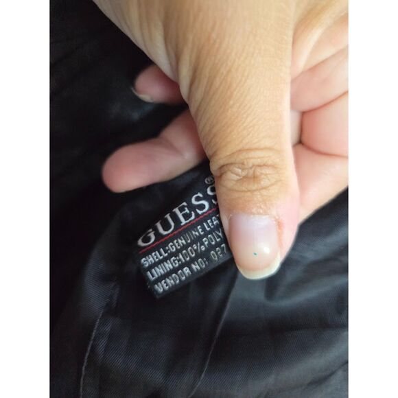 Guess Women Geniune 100% Leather Full Zip Lined Moto Pockets Jacket size Medium - Picture 9 of 10